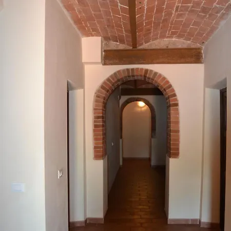Auf Der Ersten Etage * Campiglia Marittima