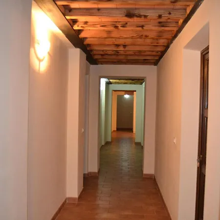 Auf Der Ersten Etage * Кампилья-Мариттима